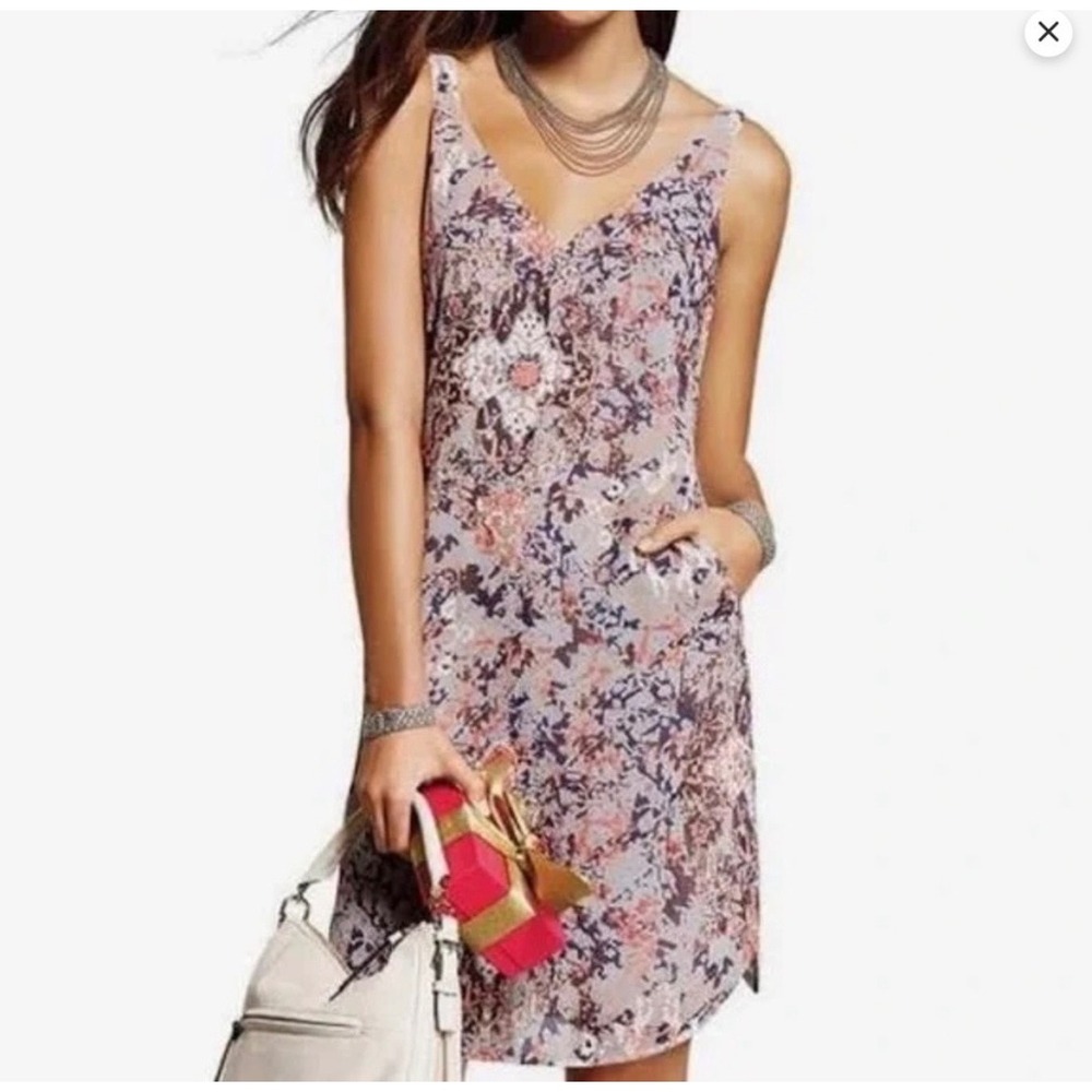 Cabi 5049 Women Gray Multi Abstract Print V-Neck Sleeveless Pocket Shift Dress M